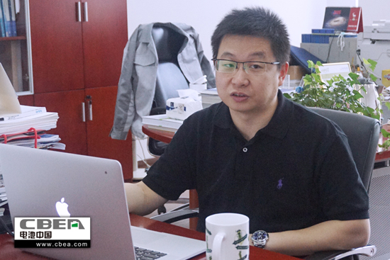 1463101564922016376.jpg 圖為微宏動力市場副總裁宋寒.jpg