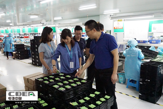 1465959648252086464.jpg 5.jpg