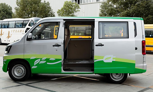 1493687995121012008.jpg 第十批免征購置稅202款電動物流車分析 續航里程最高可達390km-06.jpg