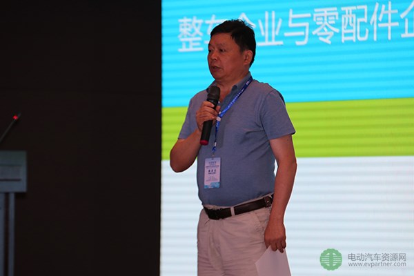 1496733950989055450.jpg 18.jpg