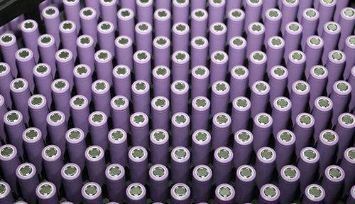 1505703422486000983.jpg 鹽湖都能被視為鋰礦 鋰電池概念還能瘋狂多久?.jpg