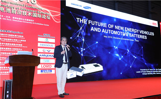 1526972635123018249.jpg 5F1A0420.jpg