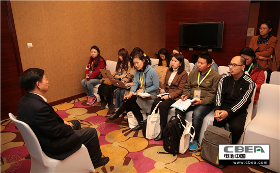 不容錯過!小編帶您回顧全程無槽點的“鋰想”峰會