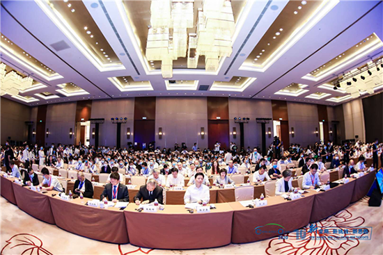 新變局 新挑戰(zhàn) 新思路 引領(lǐng)中國(guó)汽車新征程——2020中國(guó)汽車論壇在上海隆重召開 新變局 新挑戰(zhàn) 新思路 引領(lǐng)中國(guó)汽車新征程——2020中國(guó)汽車論壇在上海隆重召開