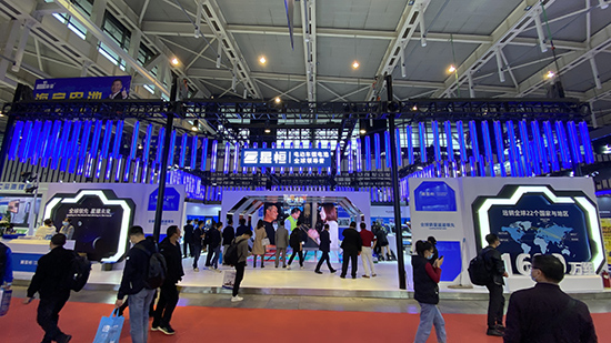 星恒攜全場景適用“超鋰S7”亮相南京展艷驚四座！