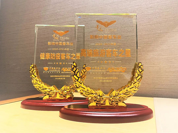 創造文化傳承與創新的無限可能 銀隆臉譜公路車表率 創造文化傳承與創新的無限可能 銀隆臉譜公路車表率