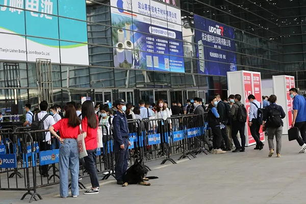 參觀人次10萬+ 上千家產業(yè)鏈企業(yè)亮相CIBF2021