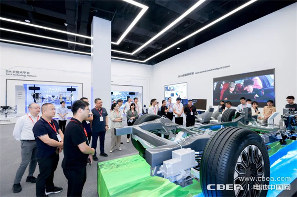 齊聚比亞迪,第24期“Li+學社”在深圳舉辦 齊聚比亞迪,第24期“Li+學社”在深圳舉辦