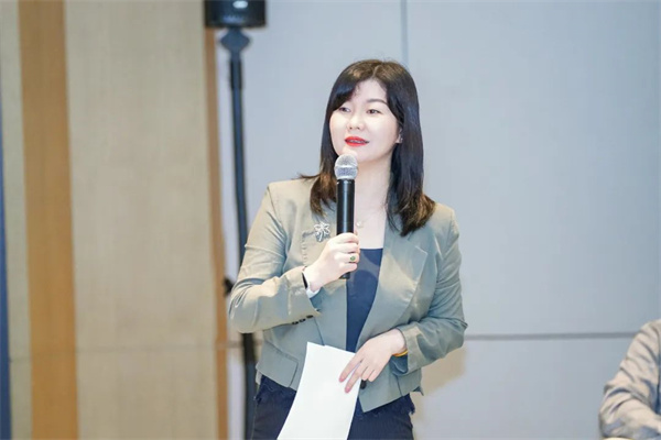 “Li+學社”高端對話：警惕全球化機遇下，鋰電企業的出海挑戰和技術迭代風險