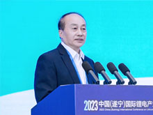 福州大學材料科學與工程學院院長張久?。耗茉创鎯娃D換中鈉離子電池的研發進展