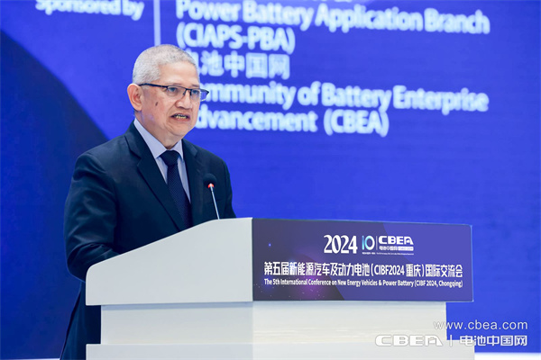 1714290298037055683.jpg 格倫·佩尼亞蘭達.jpg