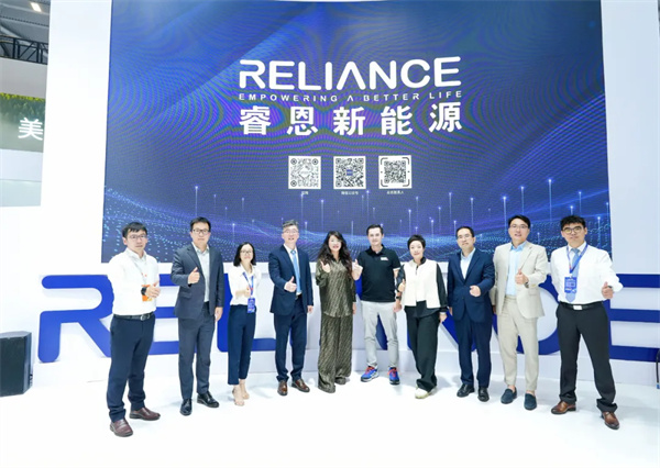 「極耳無界 能量登峰」發布會圓滿落幕:睿恩21700-6Ah電池全球首發,攜手蔡司共繪質量新篇章 「極耳無界 能量登峰」發布會圓滿落幕:睿恩21700-6Ah電池全球首發,攜手蔡司共繪質量新篇章