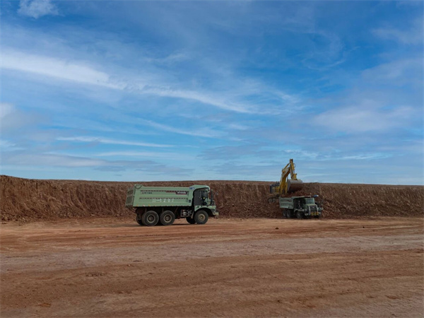 2025，微宏動力礦卡“芯”戰記：從邊疆到未來