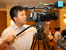 攝像師正在進行現場拍攝