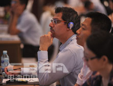 儲能國際峰會 嘉賓聆聽演講