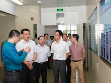 “你們的夢想很大，很宏偉！” 浙江省委常委、常務(wù)副省長袁家軍在超威調(diào)研時指出